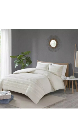 New Madison Park Roselle Beige Seersucker Fringe Full/Queen Duvet Cover & Shams-image