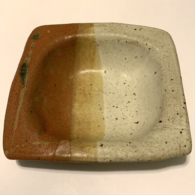 HAND CRAFTED ART STUDIO POTTERY BOWL DISH SPECKLED SIGNED ROBISON RUST TAN BEIGE-image