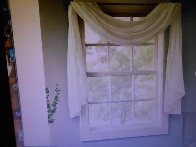 Window Scarf, White, 42