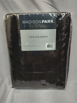 Madison Park Duke Ribbed Faux Fur Throw 50x60 - Dark Brown *NEW*-image