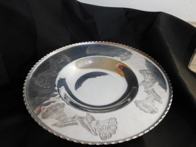 Vtg SHINY Farberware CHIP DIP Lrg SHALLOW BOWL HAMMER ALUMINUM Morning Glory-image