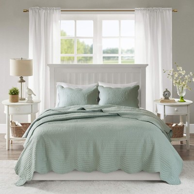 Madison Park Tuscany King Quilt Set Lightweight Bedspread Seafoam-image