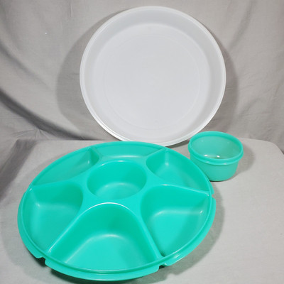 Tupperware Green Divided 14