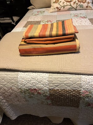 PotteryBarn Duncan Stripe Twin  Duvet Cover with 3 Euro Shams - EUC-image