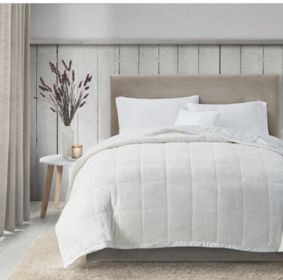 Madison Park Reversible Plush HeiQ Smart Temperature Alternative Blanket. D2-image