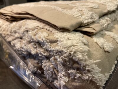 Pottery Barn Dona Cotton KING Duvet Cover Set + (2) Shams - Taupe - S/3 - NEW-image