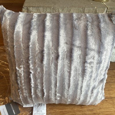 Oversize Gray Faux Fur Square 20