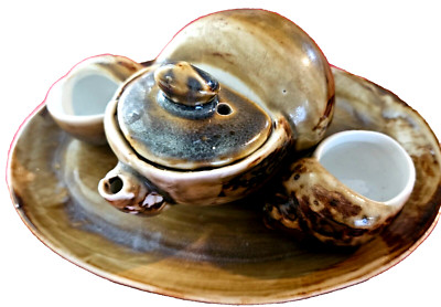 Studio SEA SHELL Shaped TEA SET Ceramic TEA POT & 2 CUPS Beautiful Glaze-image