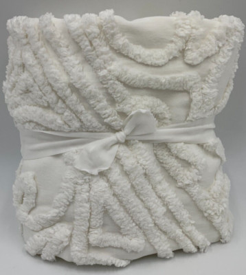 Pottery Barn Isabelle Candlewick Cotton Sateen Sham Standard Snow White #H54-image