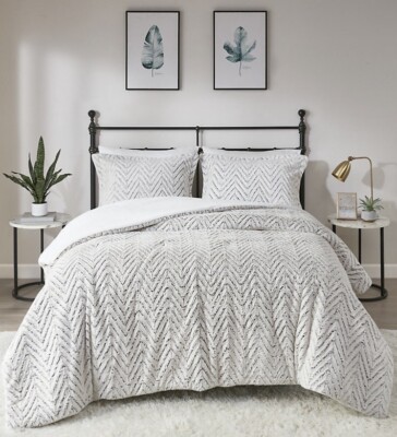 Madison Park King/Cal King Adelyn Down Alternative Plush Comforter Set Faux Fur-image