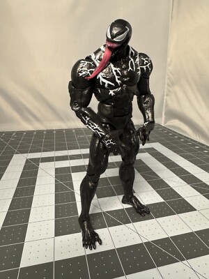 Venom Hasbro Marvel Legends Let There Be Carnage 2024 6