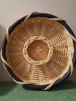 Bamboo-Wood Chips & Dip Basket Natural Twine & Navy Rim 13.75