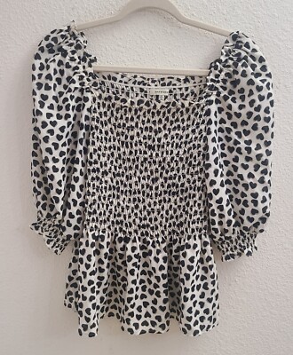 Max Studio White & Black Scoop Neck Heart Print Shirred Top Short Sleeve size M-image