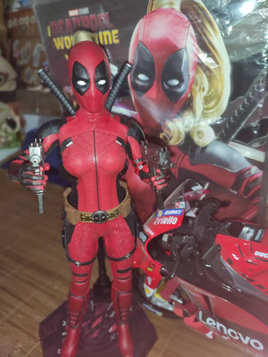 Hot Toys MMS747 Deadpool & Wolverine - Ladypool 1/6 Action Figure NEW-image