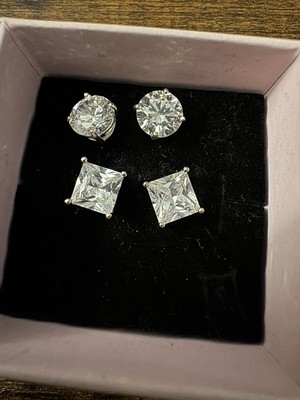 2 Pairs CZ Diamond Stud Earrings. Round And Square-image