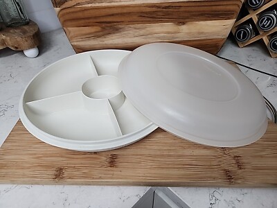 Vintage Tupperware 1708 Divided Veggie Relish & Dip Serving Tray with Lid 1709-image
