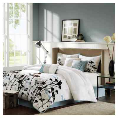 Blake 5 Piece Comforter Set - Blue (Queen) brand new in retail box-image