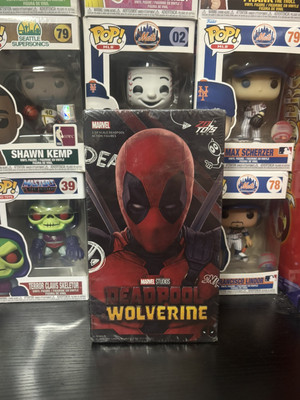 Marvel Comics Deadpool & Wolverine - Deadpool 1/10 Figure - 2D Toys New-image