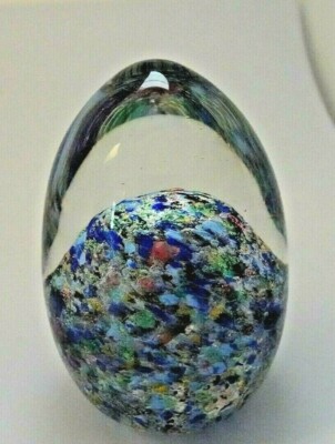 Signed 1987 LWS Studio Art Glass Egg Shaped Paperweight LWG-image