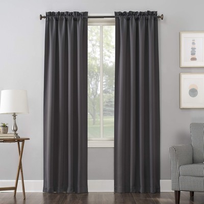 Easton Energy Saving Blackout Rod Pocket Curtain Panel, 40