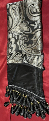 Madison Park, Aubrey, Scalloped Valance, BLACK, Tassels & beads 50