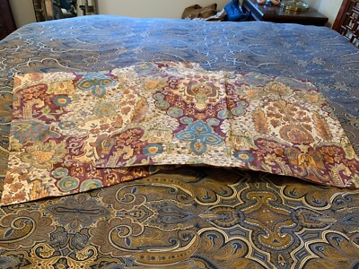 POTTERYBARN ORGAINIC COTTON SET OF 2 STANDARD PILLOWSHAMS-image