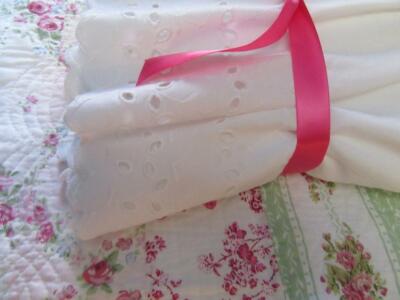 Madison Park White Embroidered Eyelet Lace King Bedskirt Platform top 14