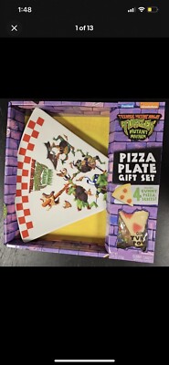TMNT Teenage Mutant Ninja Turtles Mutant Mayhem Pizza Shaped Plate Gift, Gummies-image
