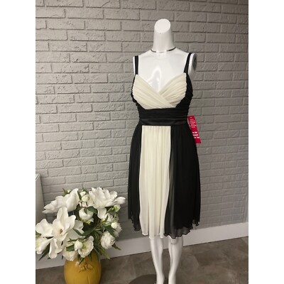 EN FOCUS Studio Black and White Empire Waist Dress Size 6-image