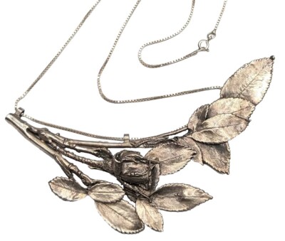 AMAZING Sterling Silver Dipped Rose Flower Leaves Large Pendant Chain Necklace-image