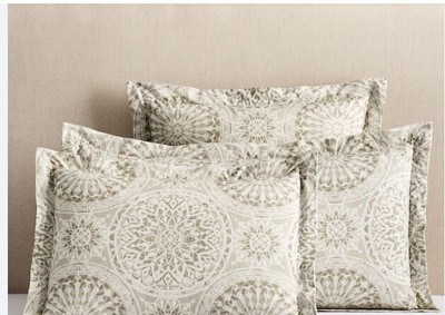 Pottery Barn Sham Riley Medallion Taupe Organic Percale STANDARD (One Sham)-image