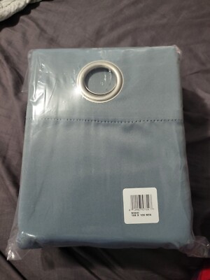 Sun Zero Soho 2-pack Blackout Energy Efficient Grommet Curtain Panel Pair, 54