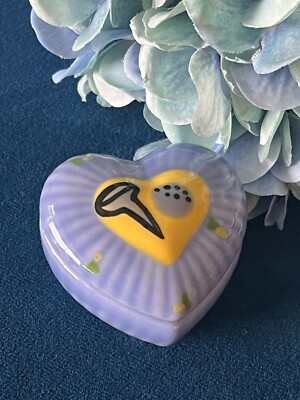 Bette Abrams Diamond in the Rough USA Heart Shaped Ceramic Trinket Box Lid 2000-image