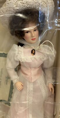 Effanbee Vintage 1986 Little Old New York Collection Doll Madison Park #7303-image