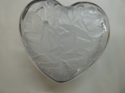 Studio Nova Crystal Japan Heart Candy/Trinket dish w/ Lid Glass Frosted Roses-image