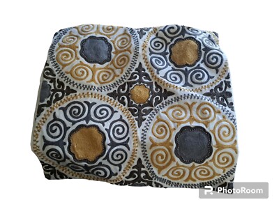 Pottery Barn Gold Medallion Gray Bead Embroidered Sham 20x20 B31-image