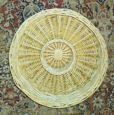 Unique Wicker Chip & Dip Serving Tray 14.5
