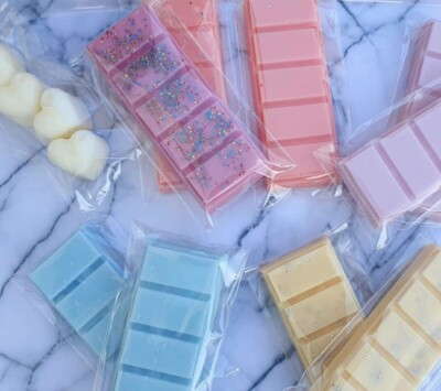 Homemade wax cubes. Cupcake Scent.-image