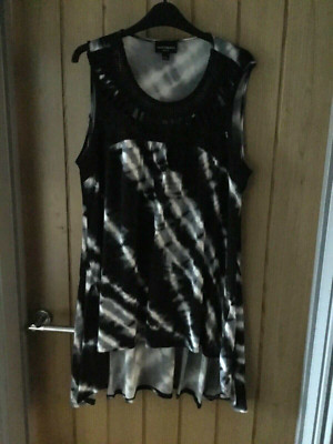 Anthony Studio Womens Black shaped hem top Size L-image