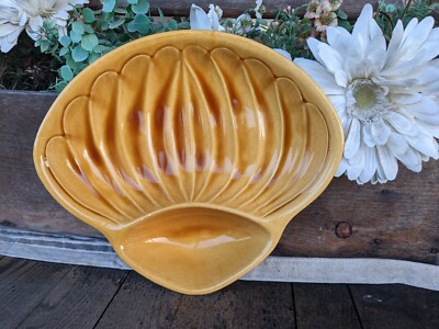 Vintage California Pottery Seashell Serving/Dip Dish-image