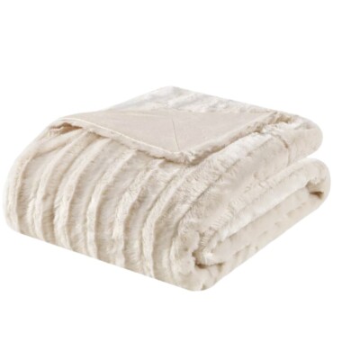 Madison Park Duke 50x60 Long Faux Fur Throw in Ivory - Olliix MP50-454 NEW-image