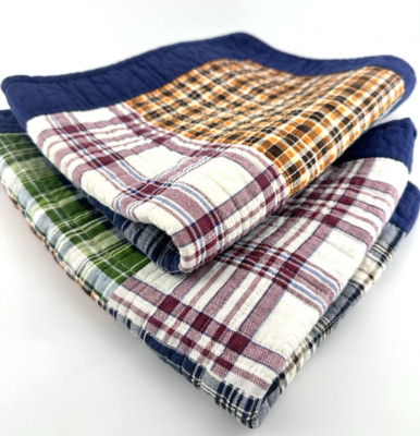 VTG 2 Pottery Barn SHAMS Plaid QUILTED Tartan Christmas Regular/Queen THICK TWO-image