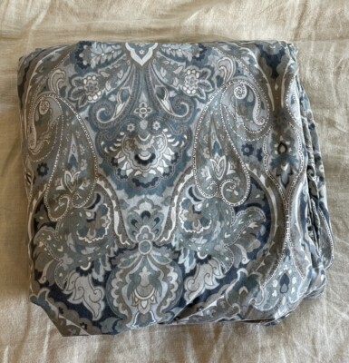 Pottery Barn Green Blue Tan Paisley Full / Queen Duvet Cover-image
