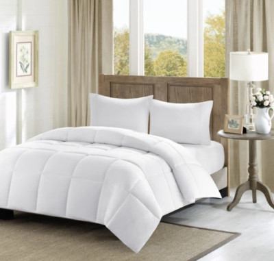 Madison Park Winfield Luxury 300TC Down-Alternative Comforter Twin/XL White-image