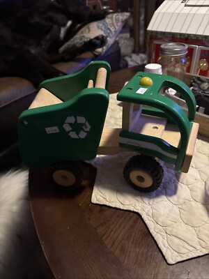 Pottery Barn Kids Wooden Toy Recycling Garbage Dump Truck Green 2009-image