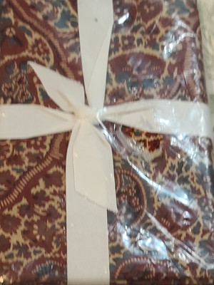  (1) Pottery Barn Talia Paisley Percale Pillow STANDARD Sham 20x26