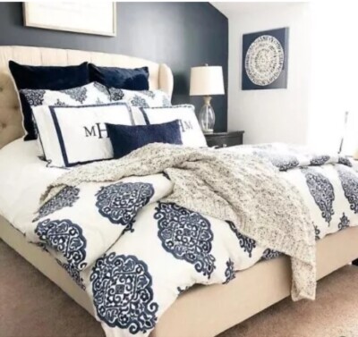 Pottery Barn Asher Twilight Blue Medallion King Duvet Cover Reversible-image