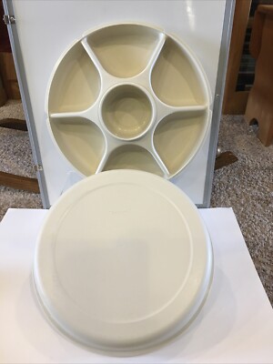 Tupperware Veggie Chips Divided Serving Tray w/Dip Bowl #s 1665, 1666, 1667-image