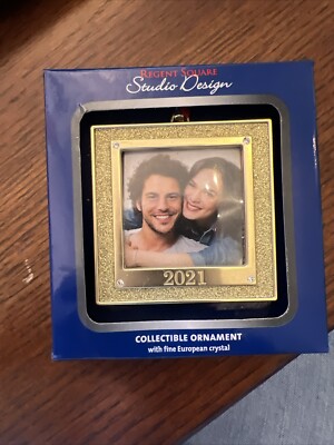 Regent Square Studio Design 2021 Gold Tone Photo Frame Ornament - New -b4-image