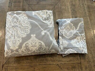 Pottery Barn Gray Alana Medallion Cotton Full Queen Duvet Cover & Sham-image